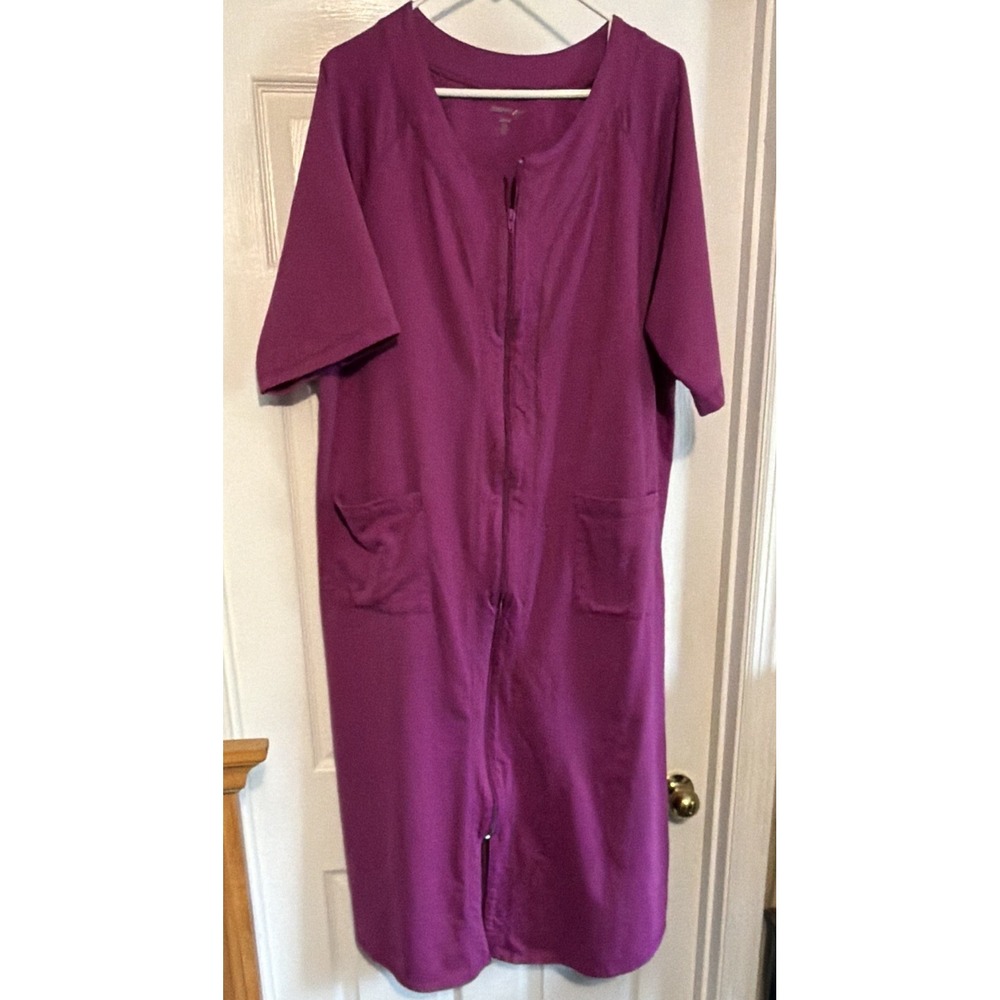 Dreams & Co Women's Purple Solid Zip Front Short Sleeve Long Robe w/ Pockets 1X - Picture 6 of 6